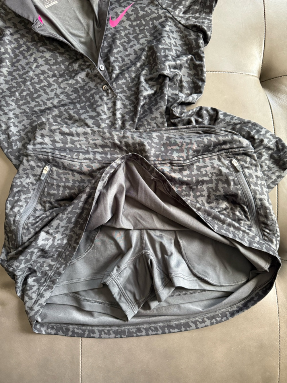 Nike Golf Women’s Dri-Fit Set - Picture 5 of 6